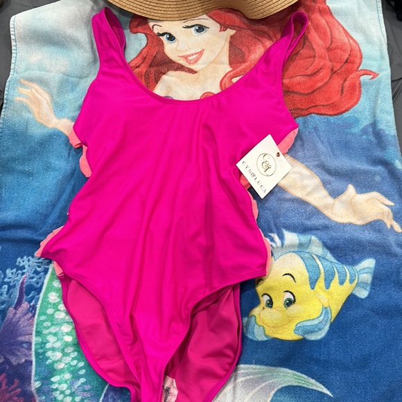 Cyn&Luca one piece swim suit. Hot Pink with 4 neon orange bows on each sidesXLG - Picture 2 of 7